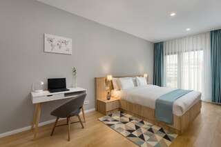 Отель Athina Suites Hotel Бухарест Двухместный номер с 1 кроватью и балконом-5