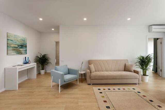 Отель Athina Suites Hotel Бухарест-17