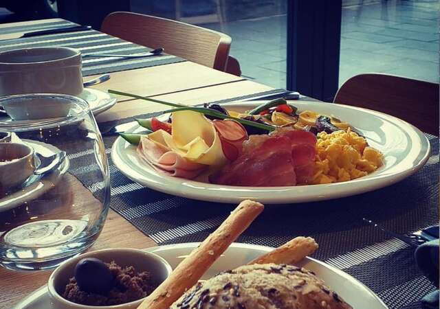 Отель Athina Suites Hotel Бухарест-4